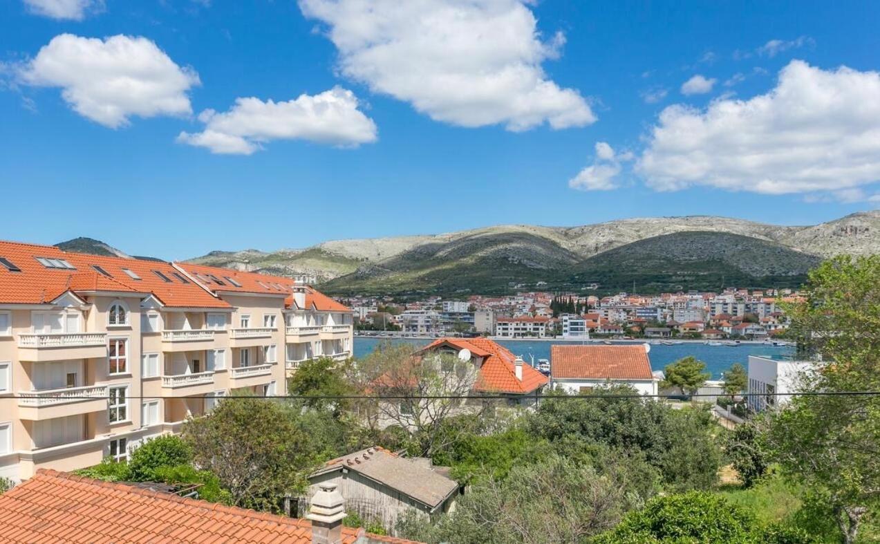 Apartman Bella Trogir Exterior photo